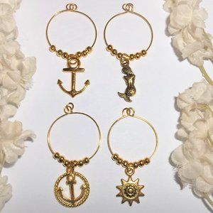 4 Wine Glass Charms, Beach Theme, Gold Party Decoration, Wine Gift Idea NWT 8311